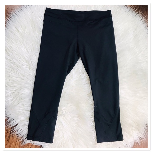 Lululemon Athletica Inspire Crop Black Athletic Leggings Women’s Size 10 - Picture 1 of 9
